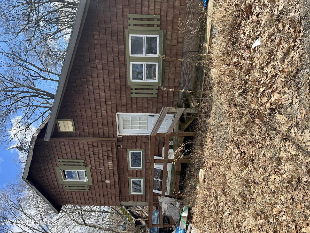 323 Hudson Avenue - Photo 1