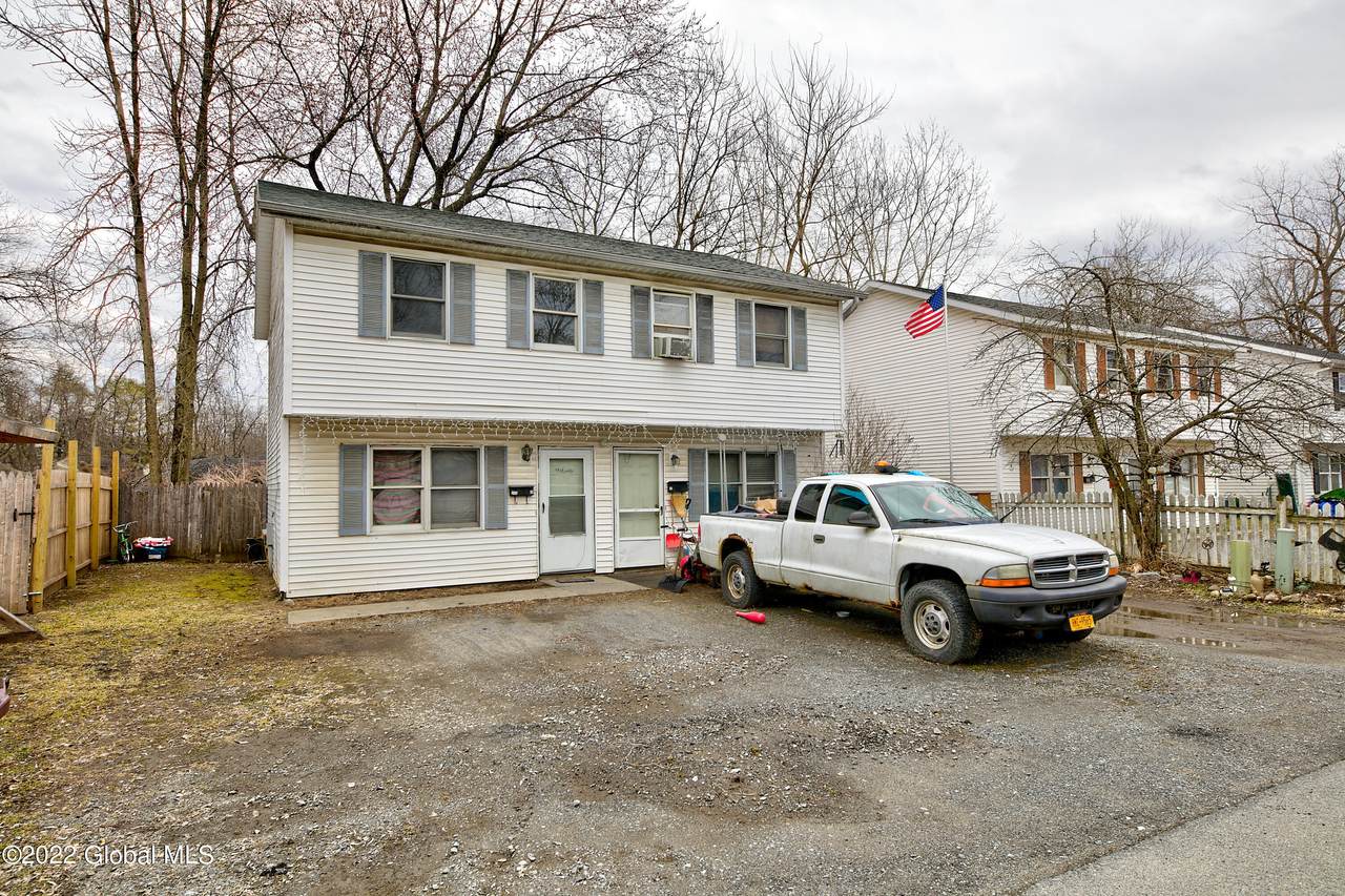 17-19 Maple Avenue - Photo 1