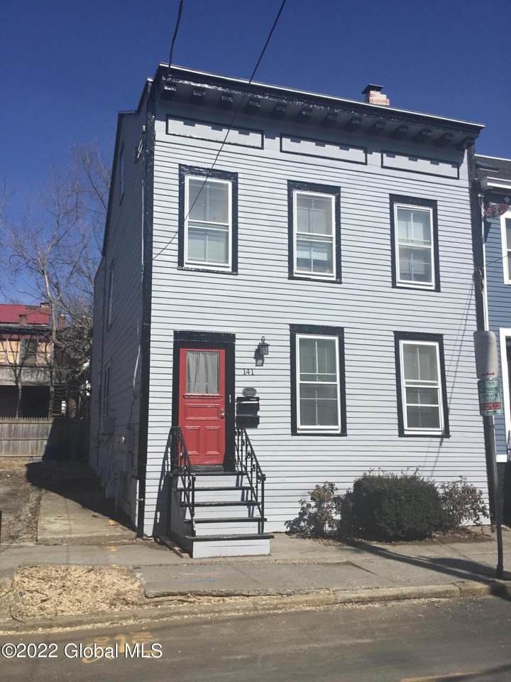 141 Jefferson Street - Photo 1