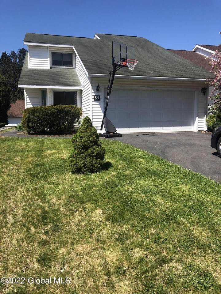 59 Green Meadow Drive - Photo 1