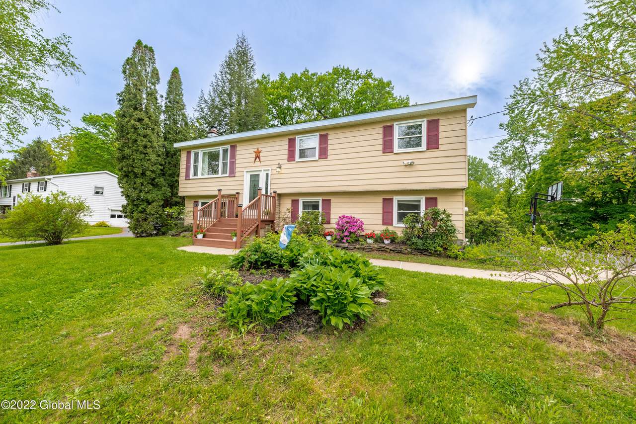 50 Grissom Drive - Photo 1