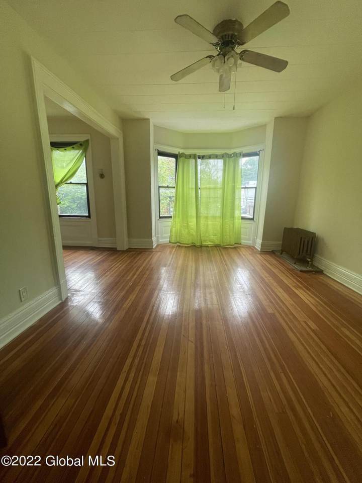 402 Clinton Avenue - Photo 1