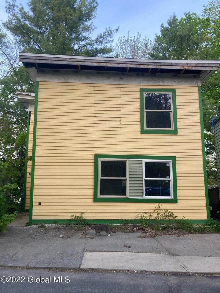 16 Cross Street - Photo 1