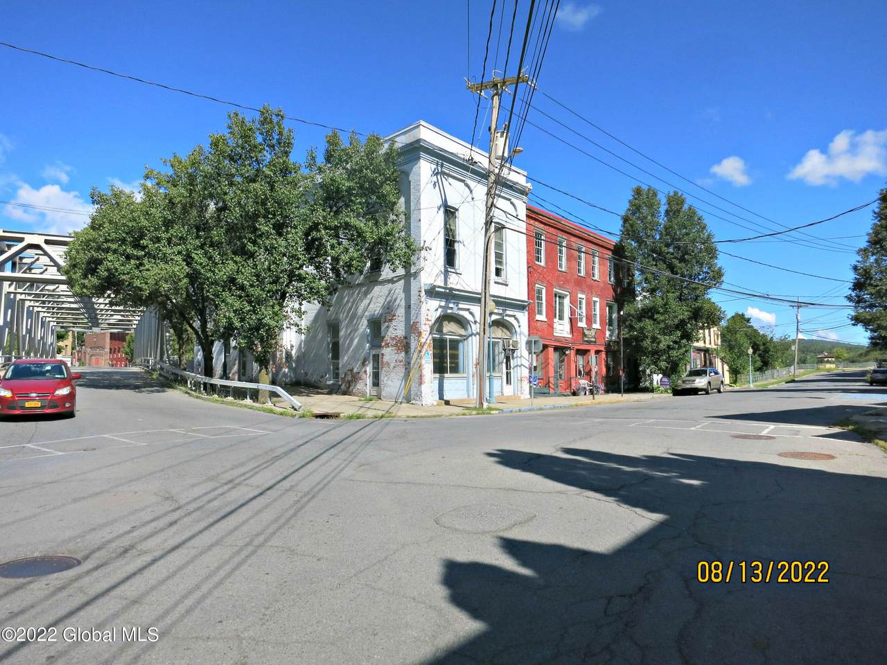 1 Saunders Street - Photo 1