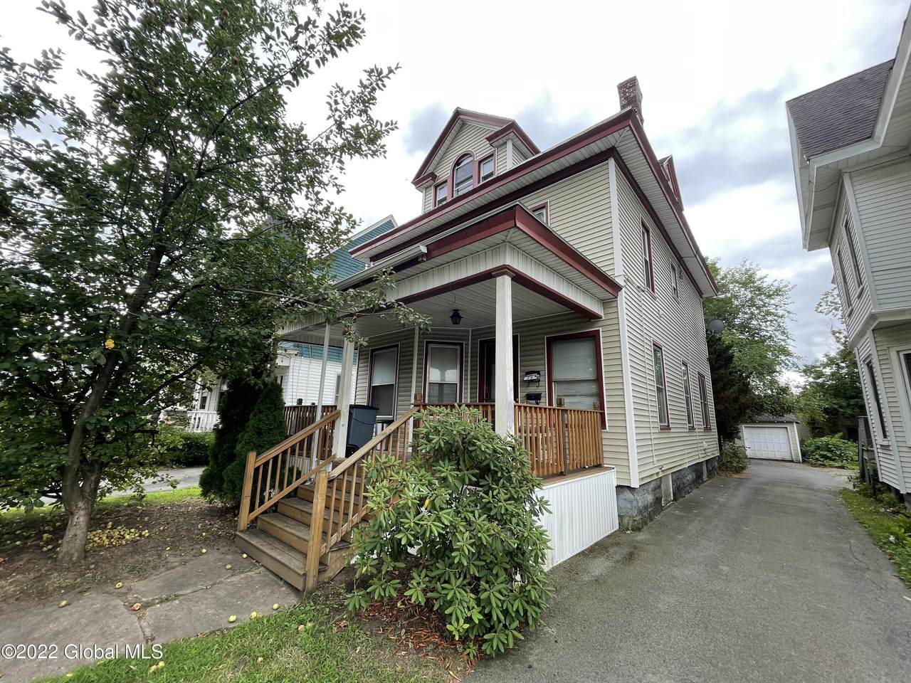1516 Union Street - Photo 1