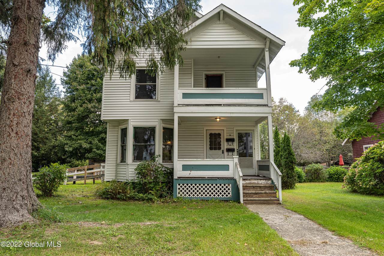 34-36 Gray Avenue - Photo 1
