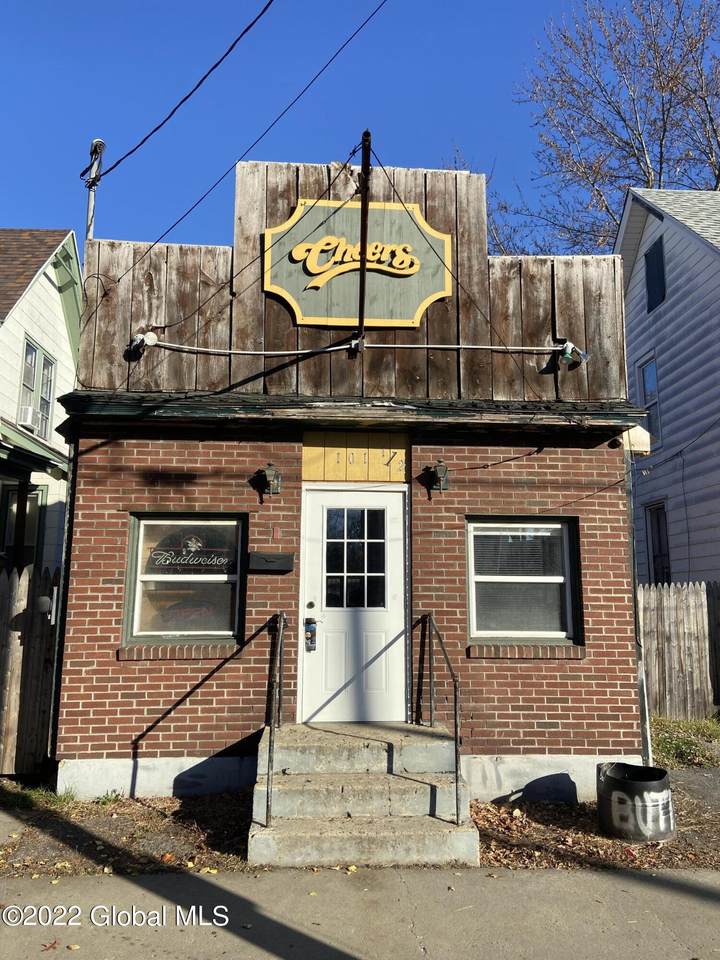 101 1/2 Water Street - Photo 1