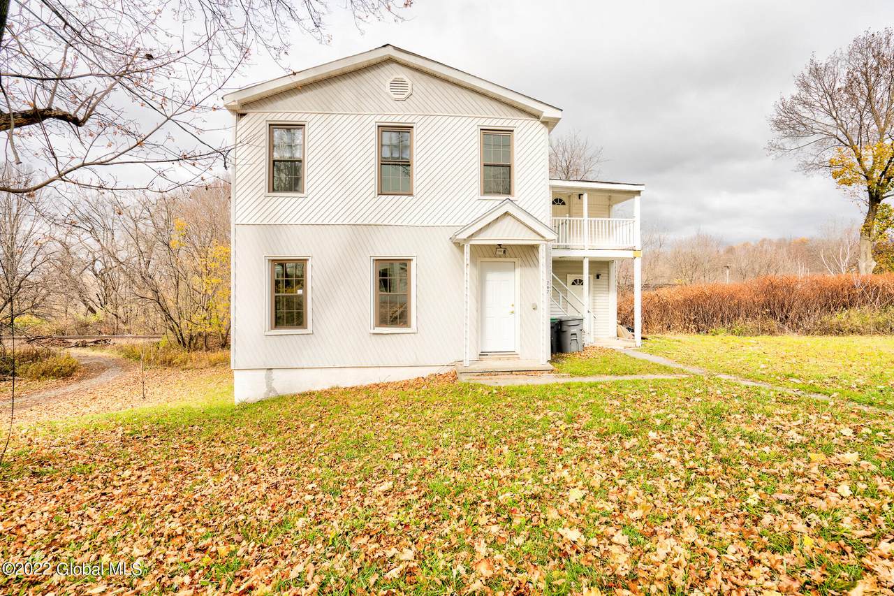 267 Poplar Avenue - Photo 1