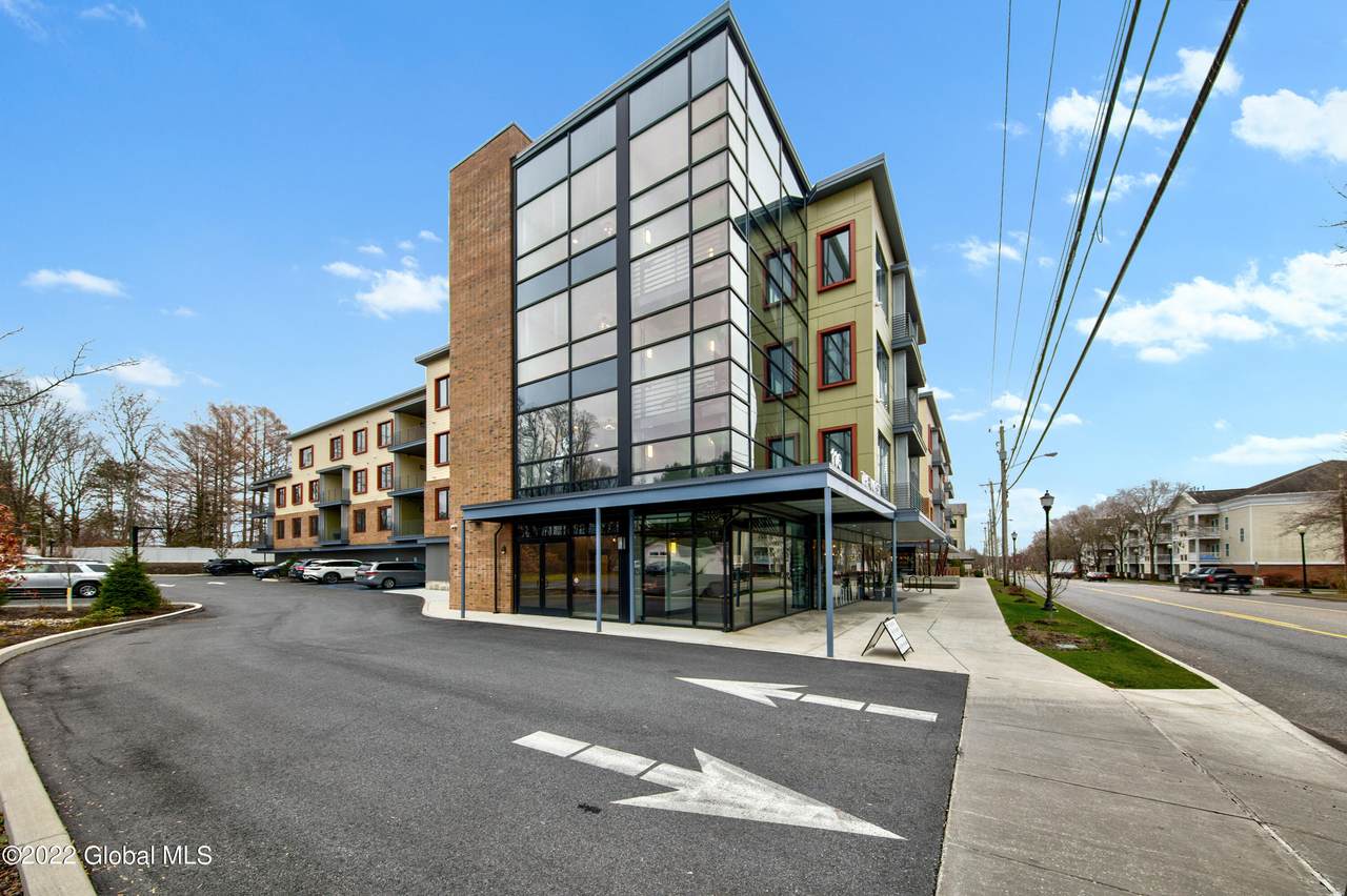 116 West Avenue - Photo 1