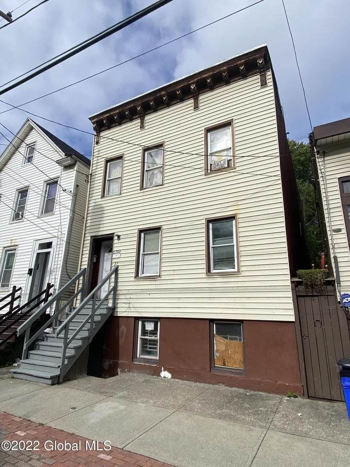 27 Quail Street - Photo 1