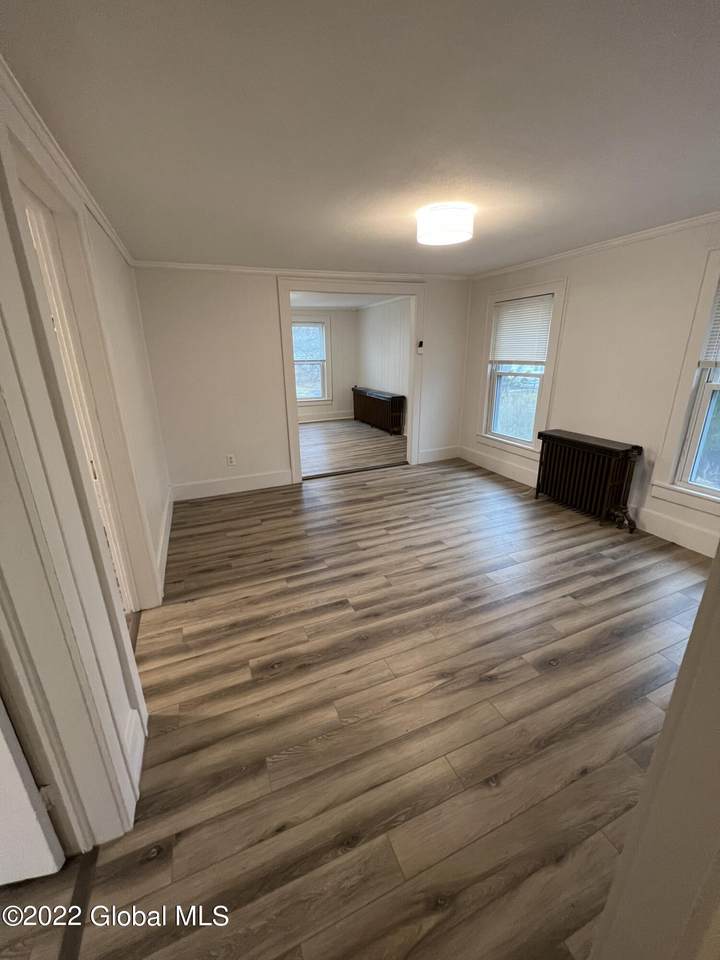 18 Parmenter Avenue - Photo 1