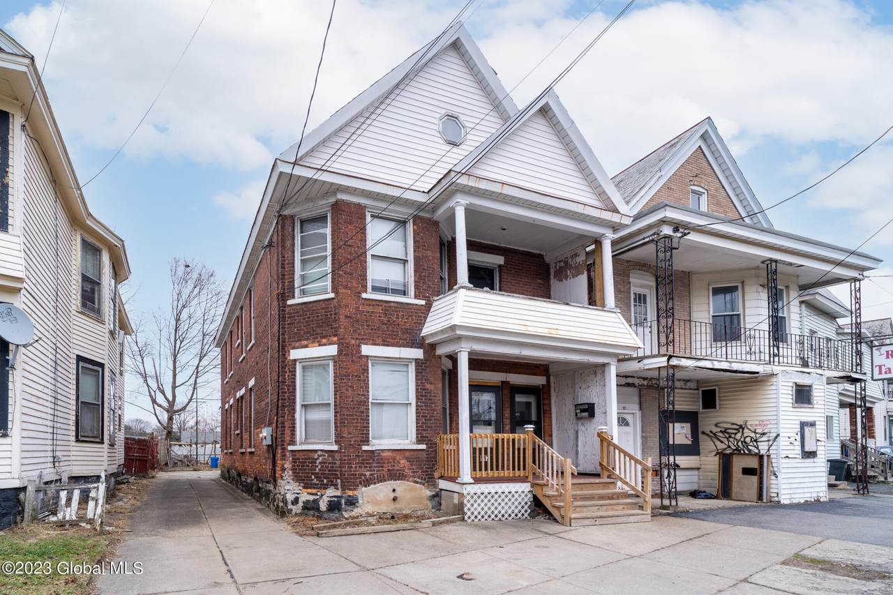 917 Congress Street - Photo 1