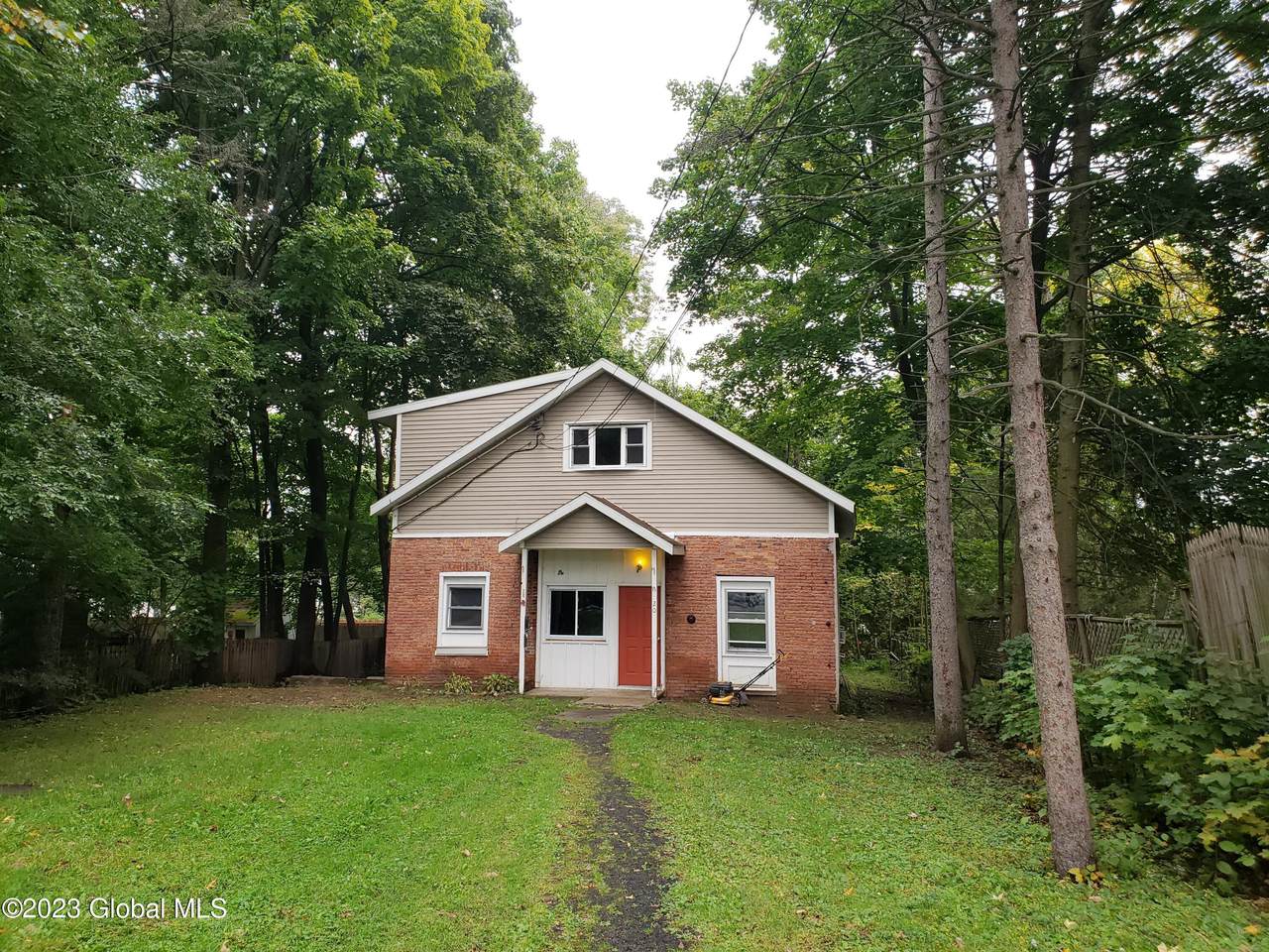 20 Beach Street - Photo 1