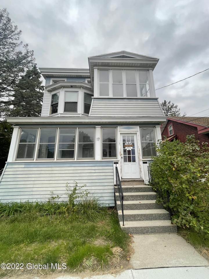 17 Putnam Street - Photo 1
