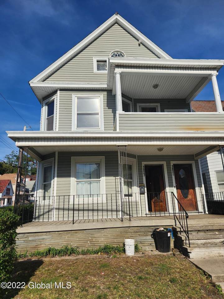 1827 Becker Street - Photo 1