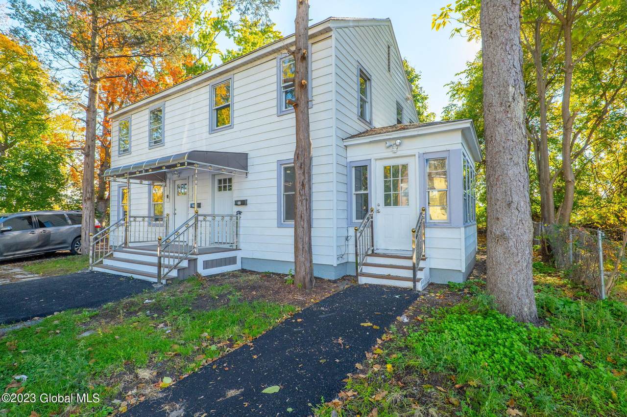 37 Swan Street - Photo 1