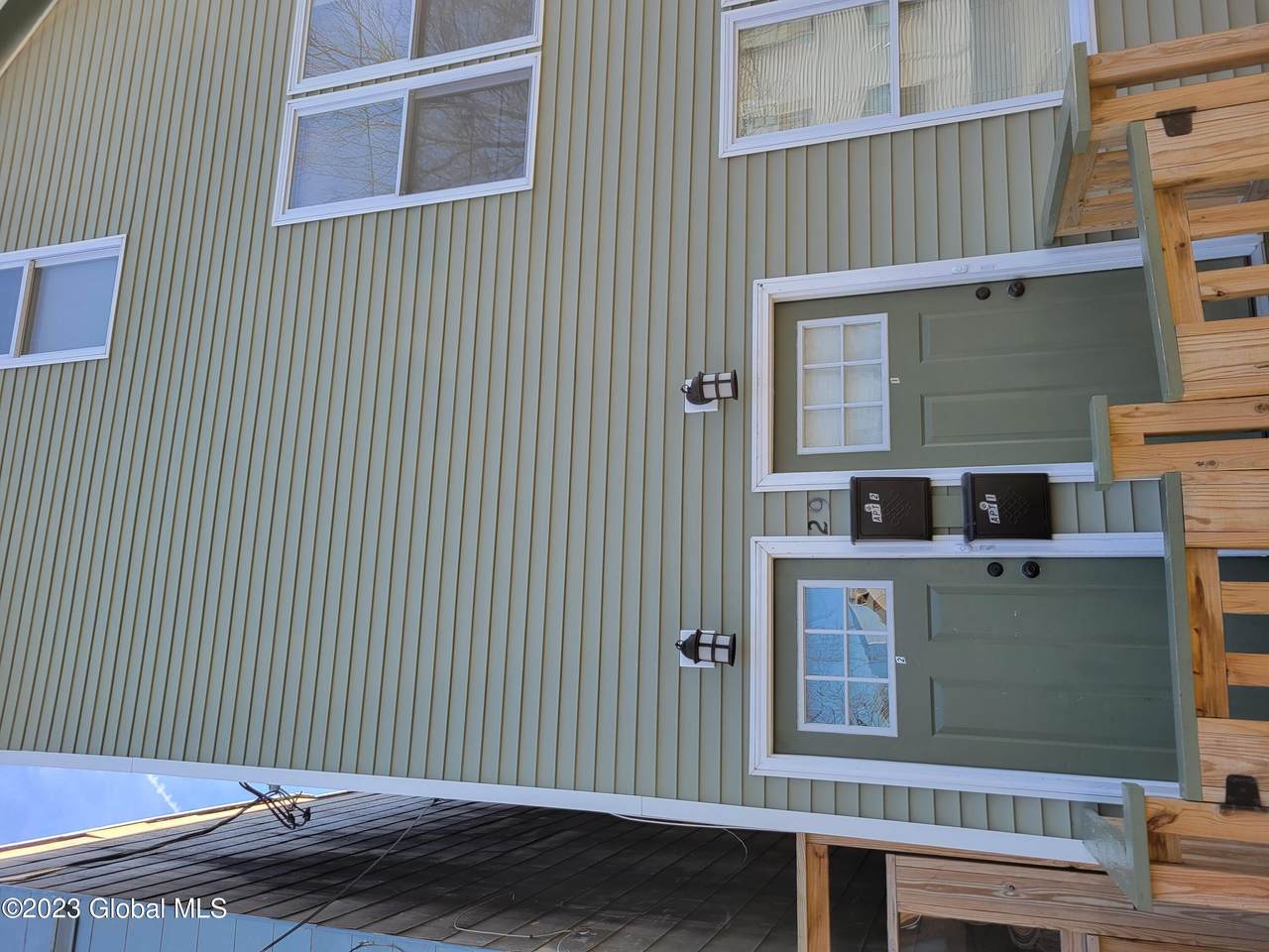 29 Robin Street - Photo 1