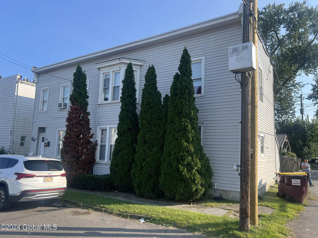10 105th Street - Photo 1