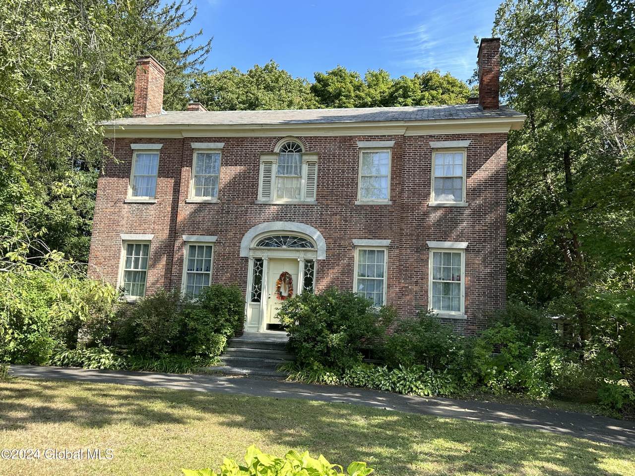 50 Main Street - Photo 1