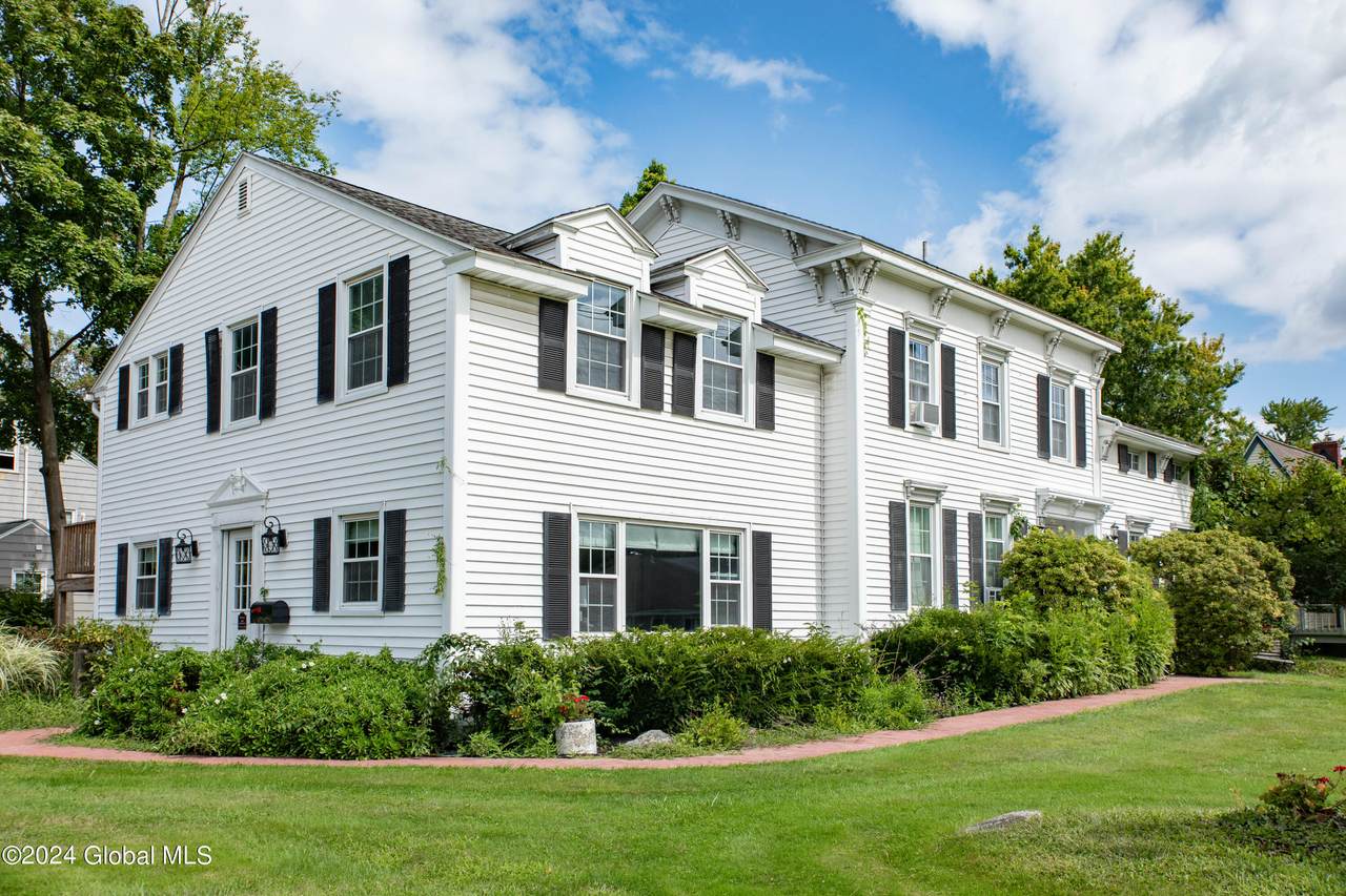 205 Delaware Avenue - Photo 1