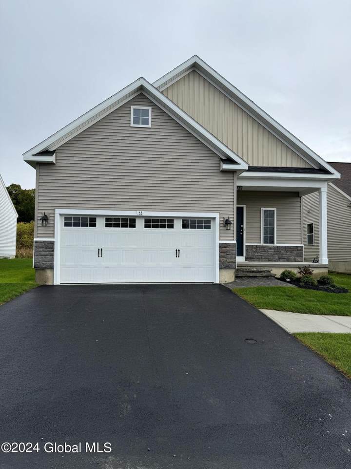 53 Nantucket Street - Photo 1