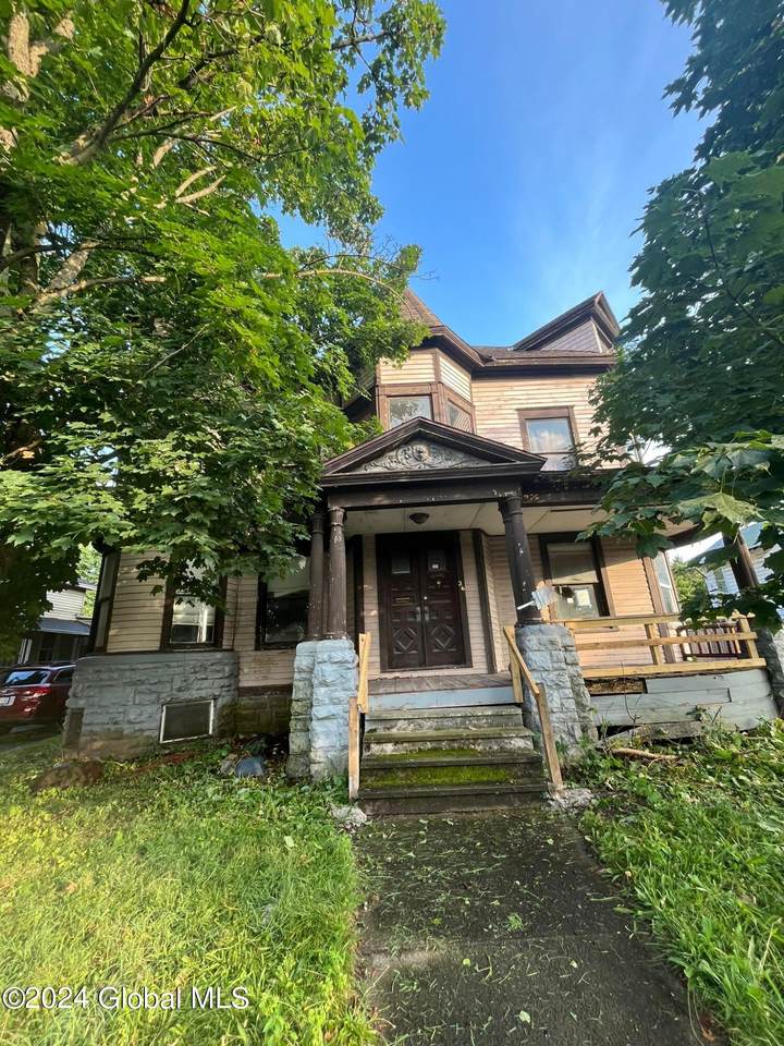 36 Main Street - Photo 1