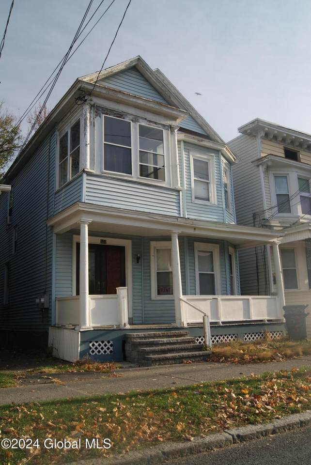 537 Washington Avenue - Photo 1