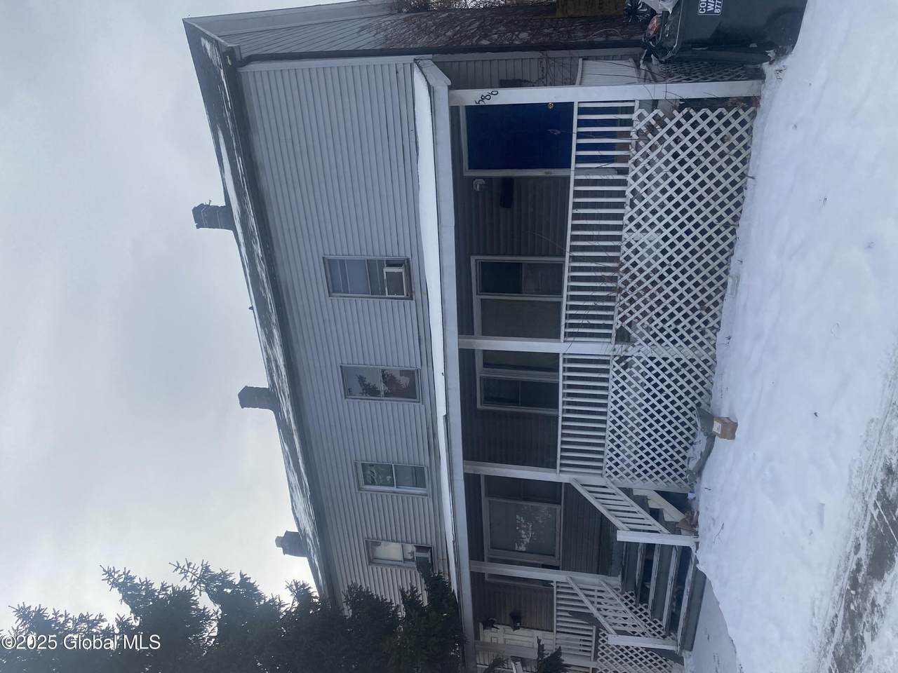 584-586 Central Avenue - Photo 1