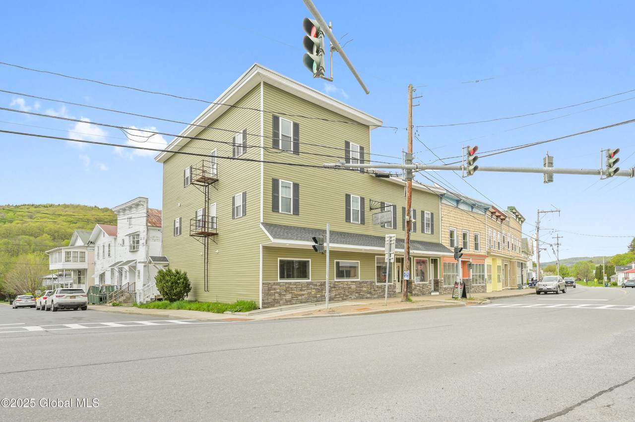 281 Main Street - Photo 1