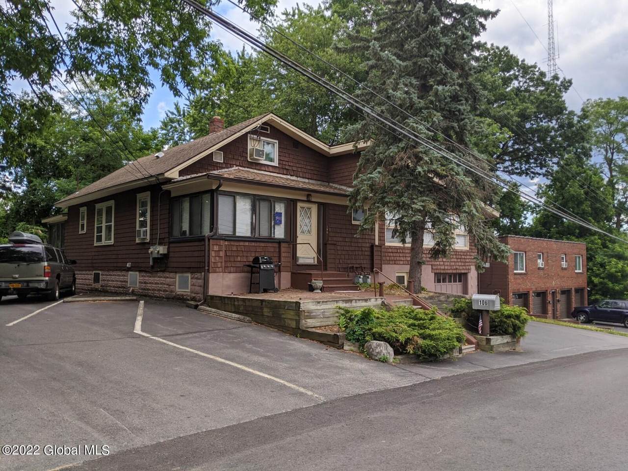 106 Braintree Street - Photo 1