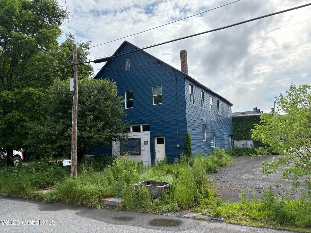 10 Thompson Street - Photo 1