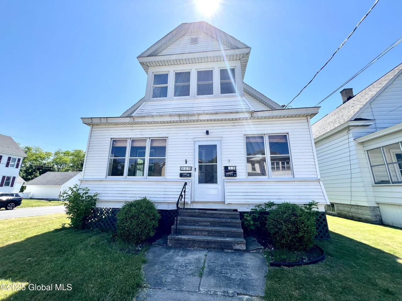 40 Mathias Avenue - Photo 1