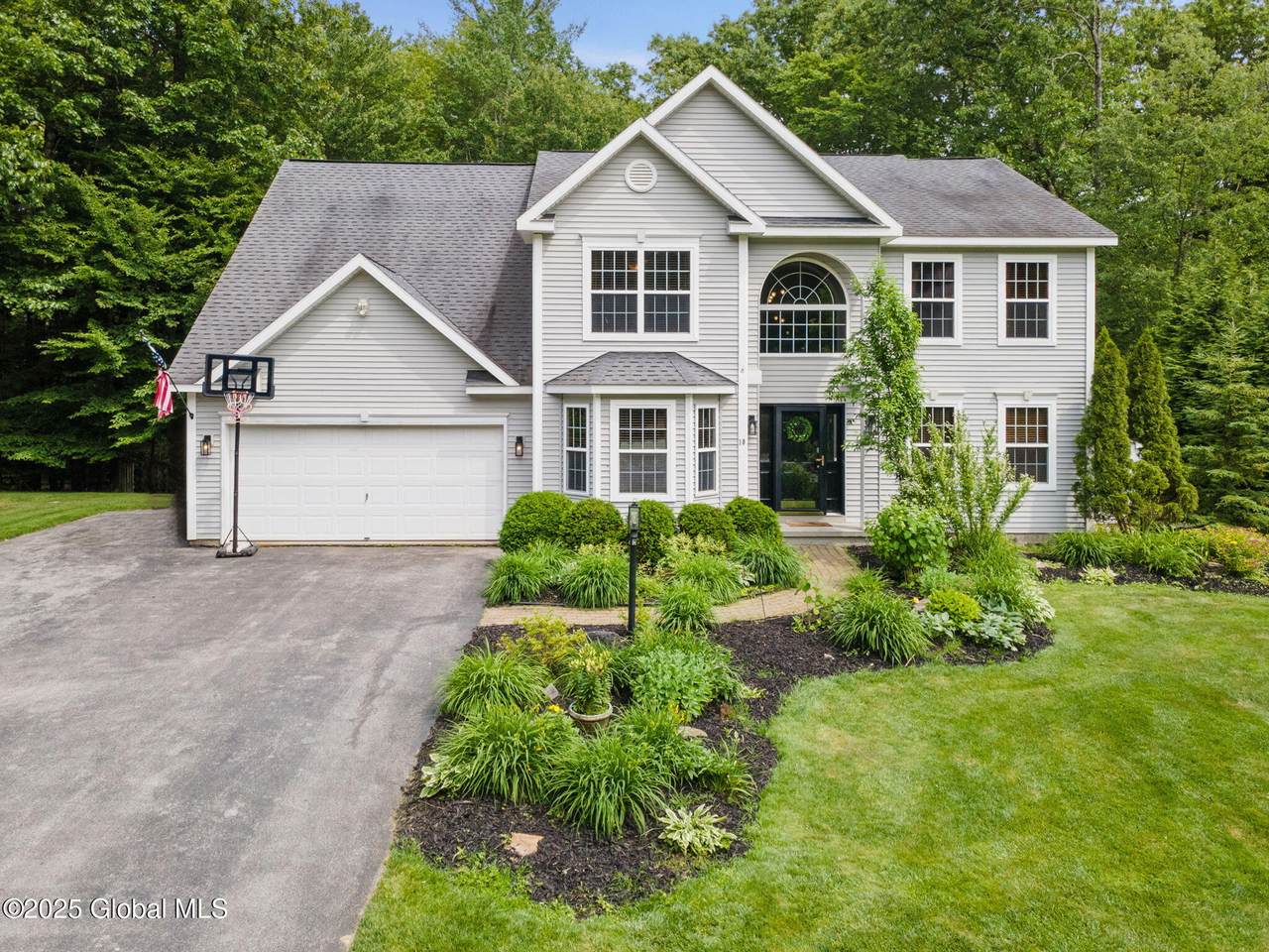 10 Overlook Drive - Photo 1