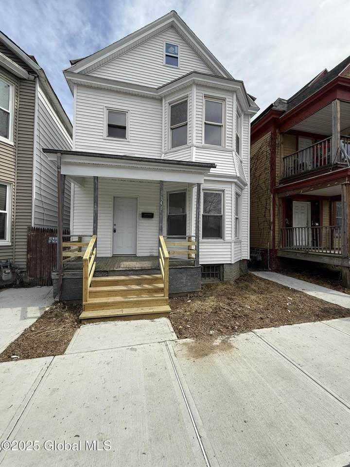 148 Fifth Avenue - Photo 1
