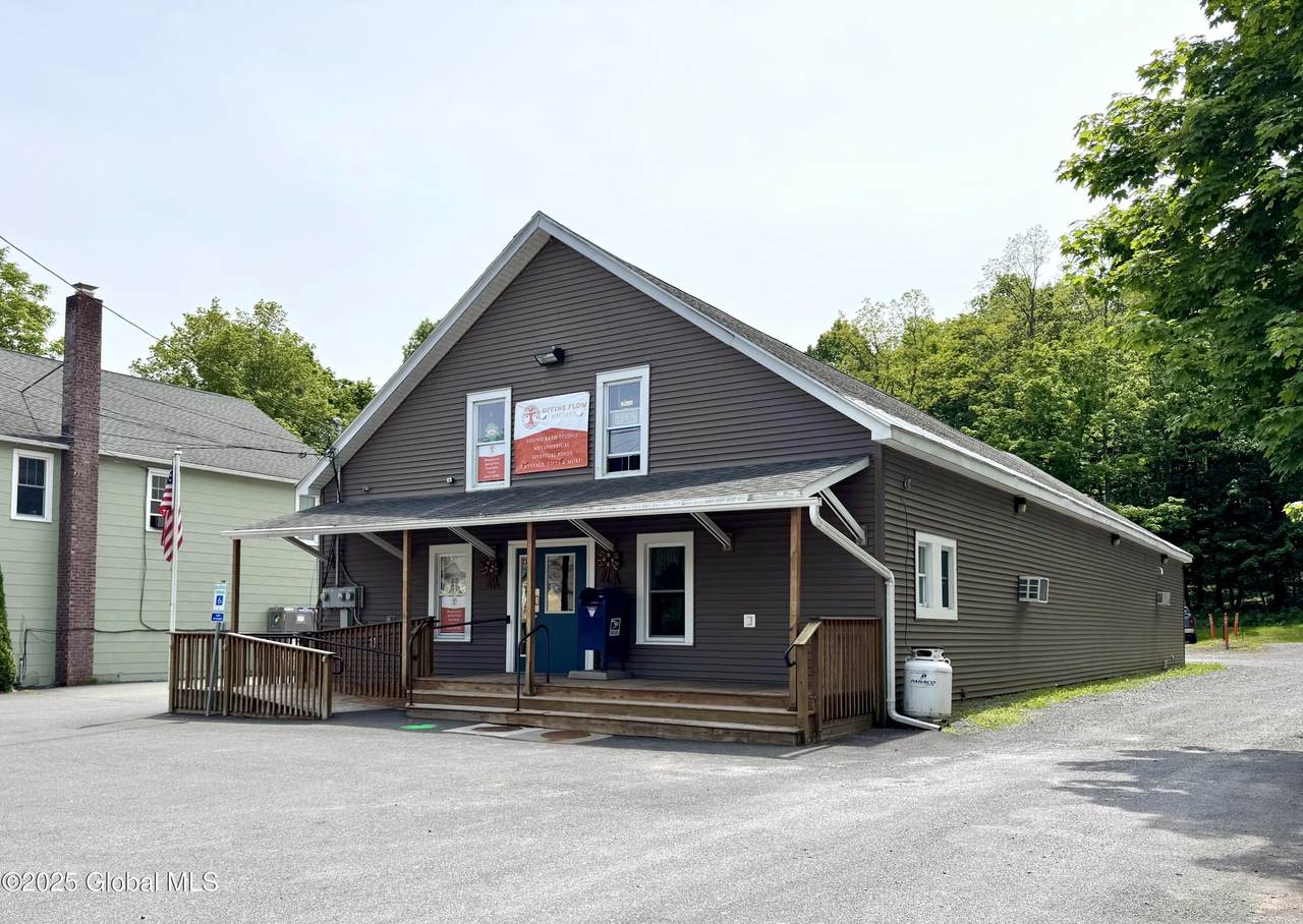 2355 Ny-145 - Photo 1