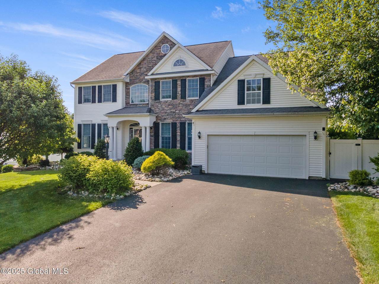 46 Dutch Meadows Drive - Photo 1