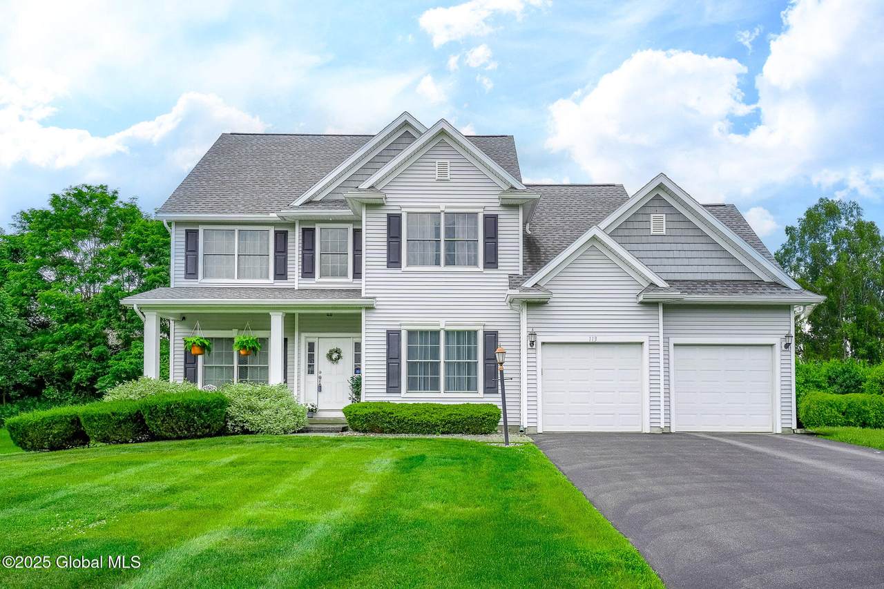 113 Fieldstone Drive - Photo 1