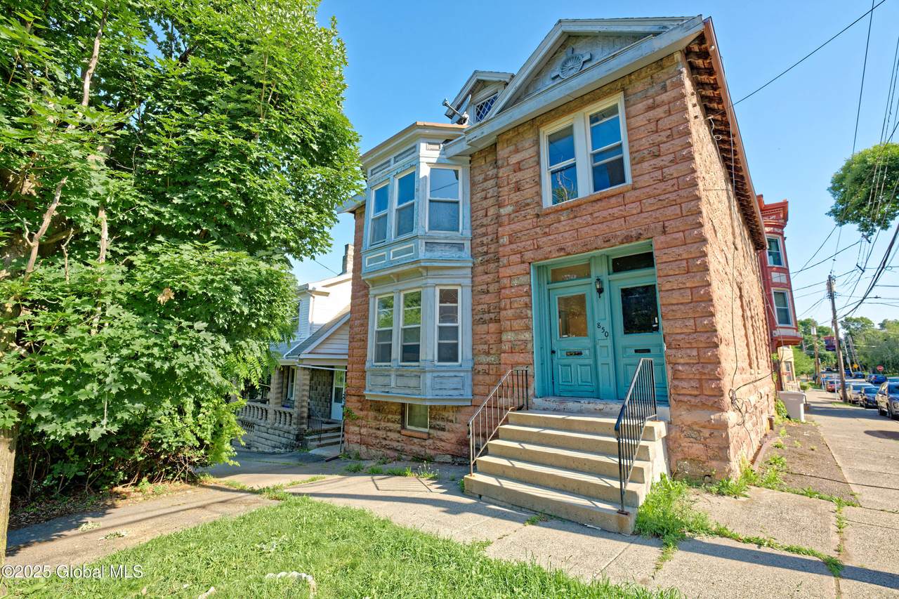 850 Peoples Avenue - Photo 1