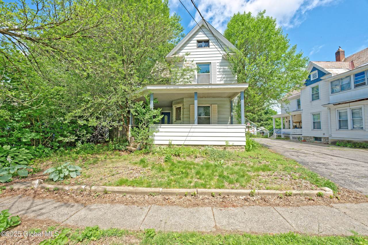 70 Sanford Street - Photo 1