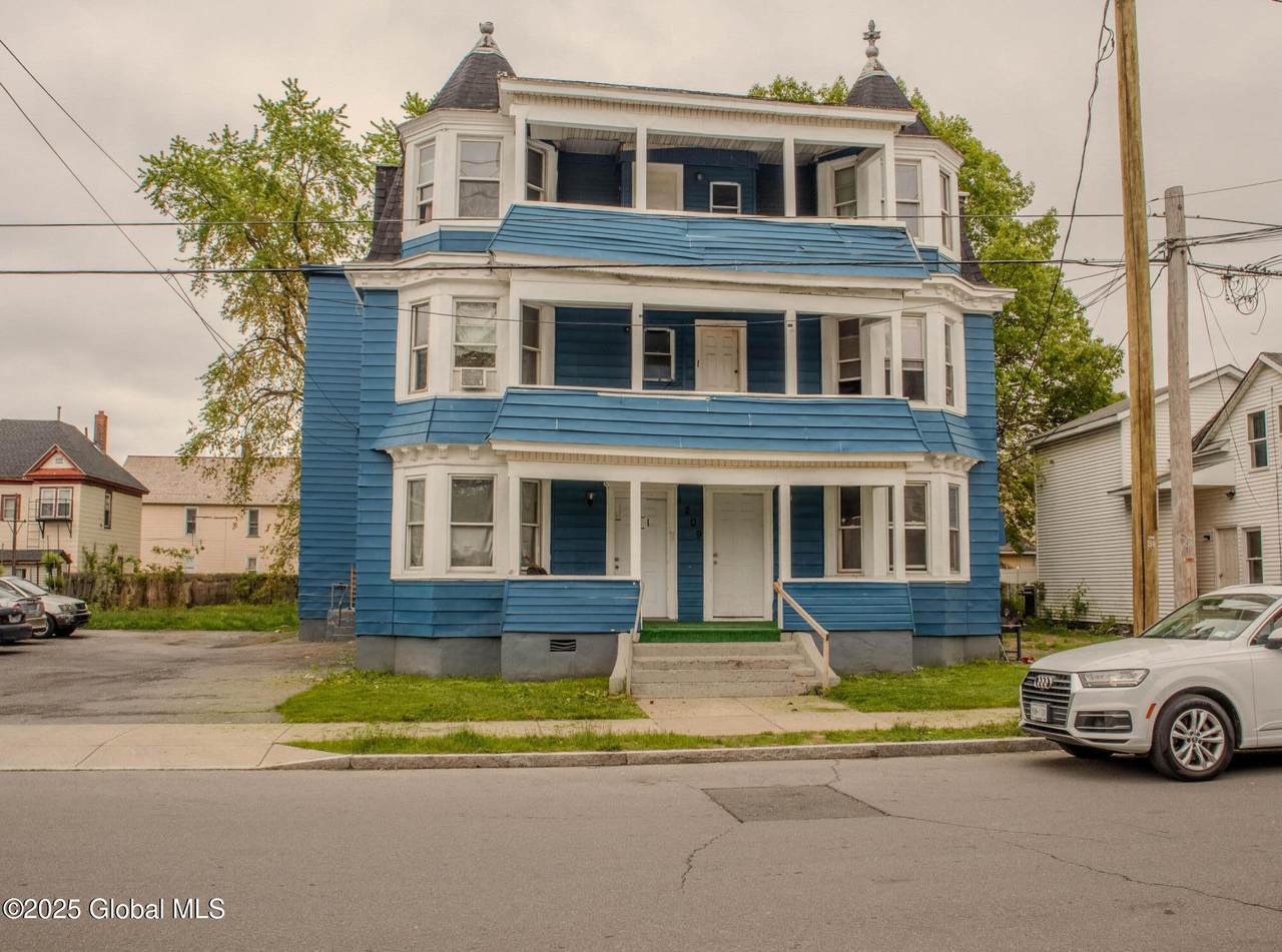 1209 Congress Street - Photo 1
