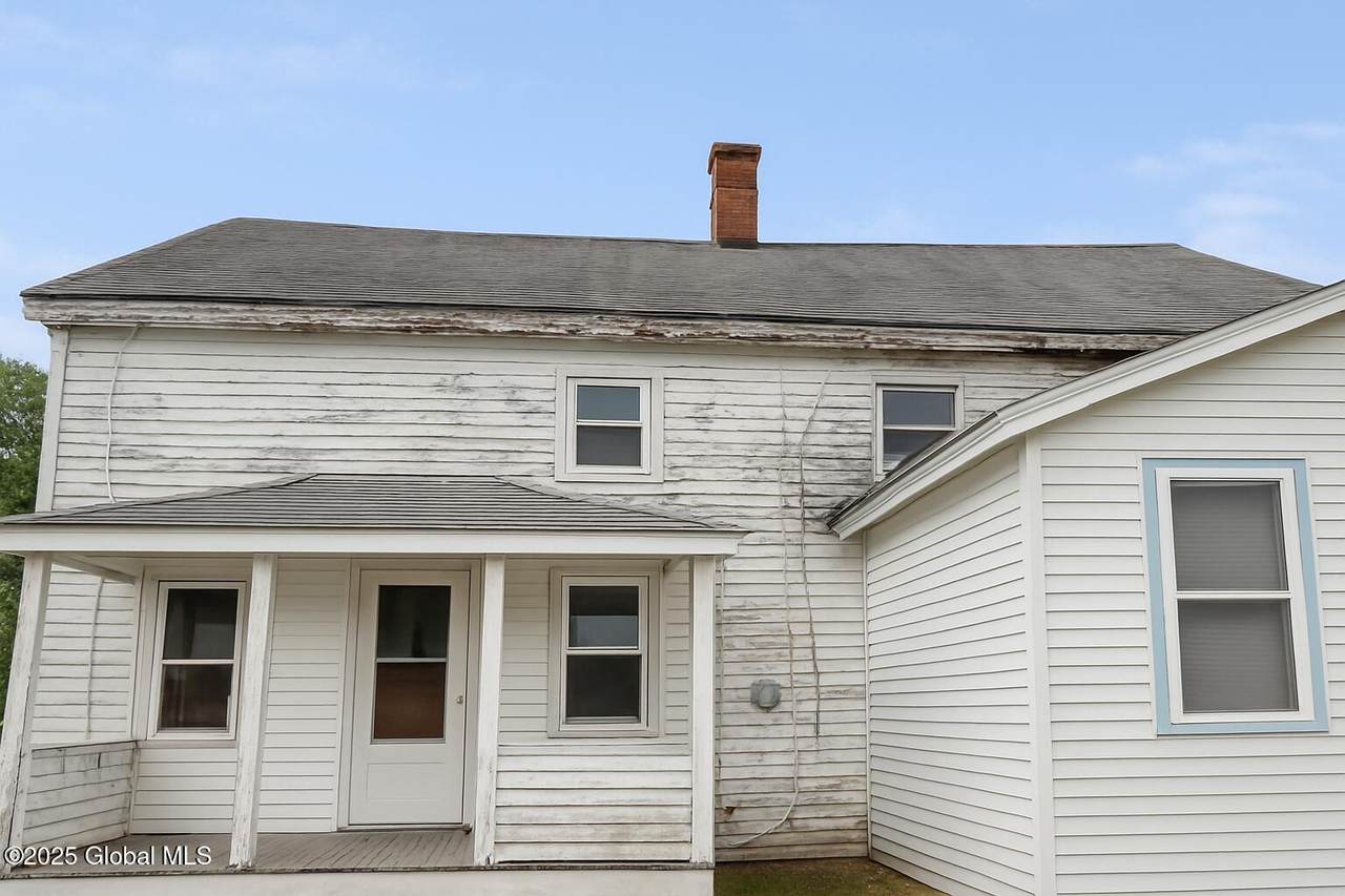 198 Raymond Wright Avenue - Photo 1