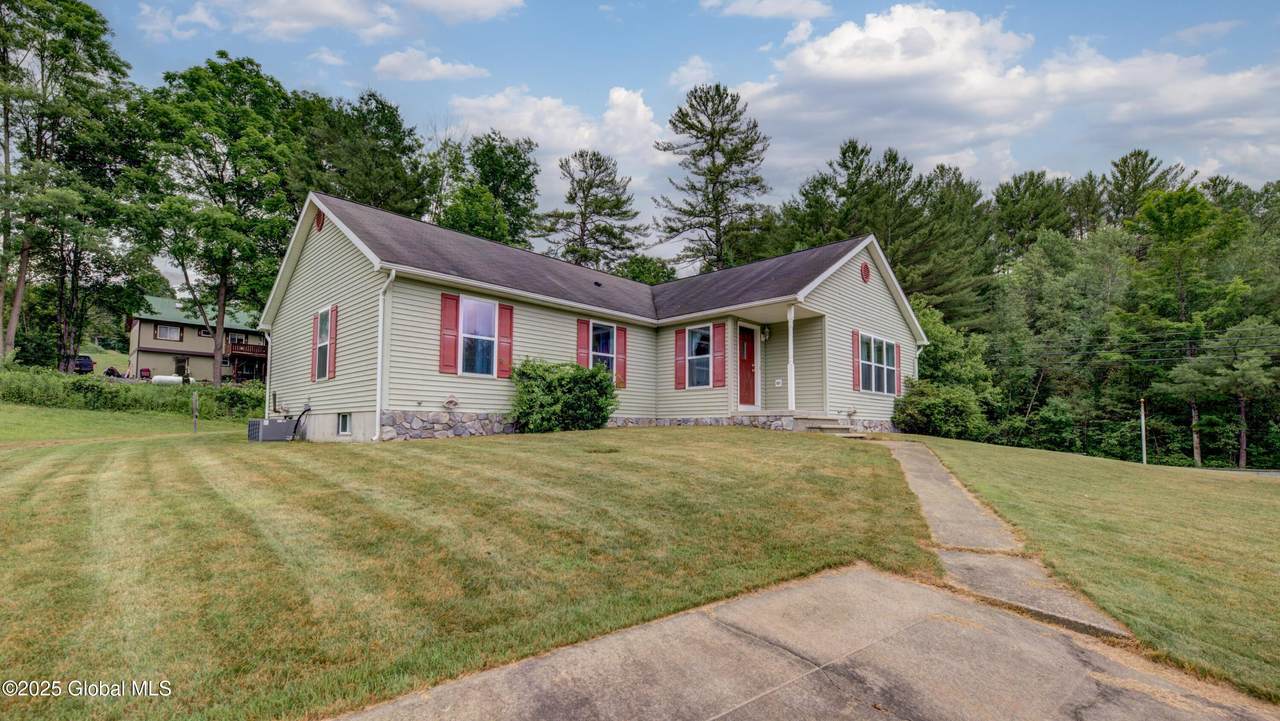 102 Lake Drive - Photo 1