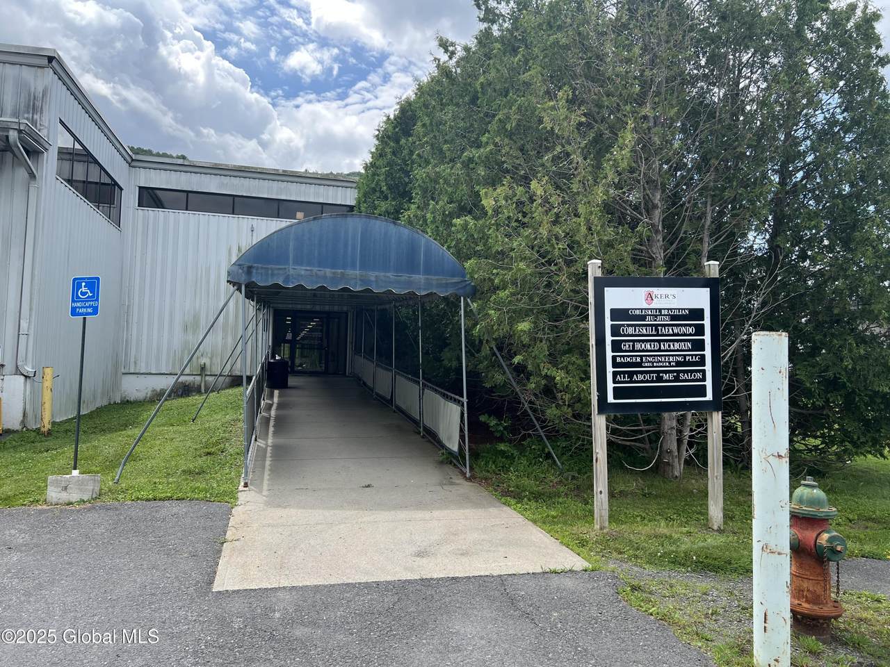 118 Aker Drive - Photo 1