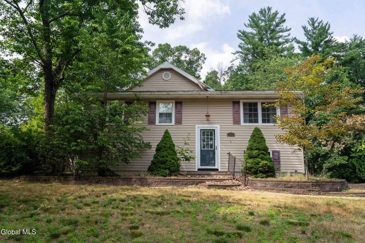 76 Trottingham Court - Photo 1