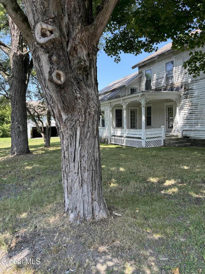 39 East Street - Photo 1