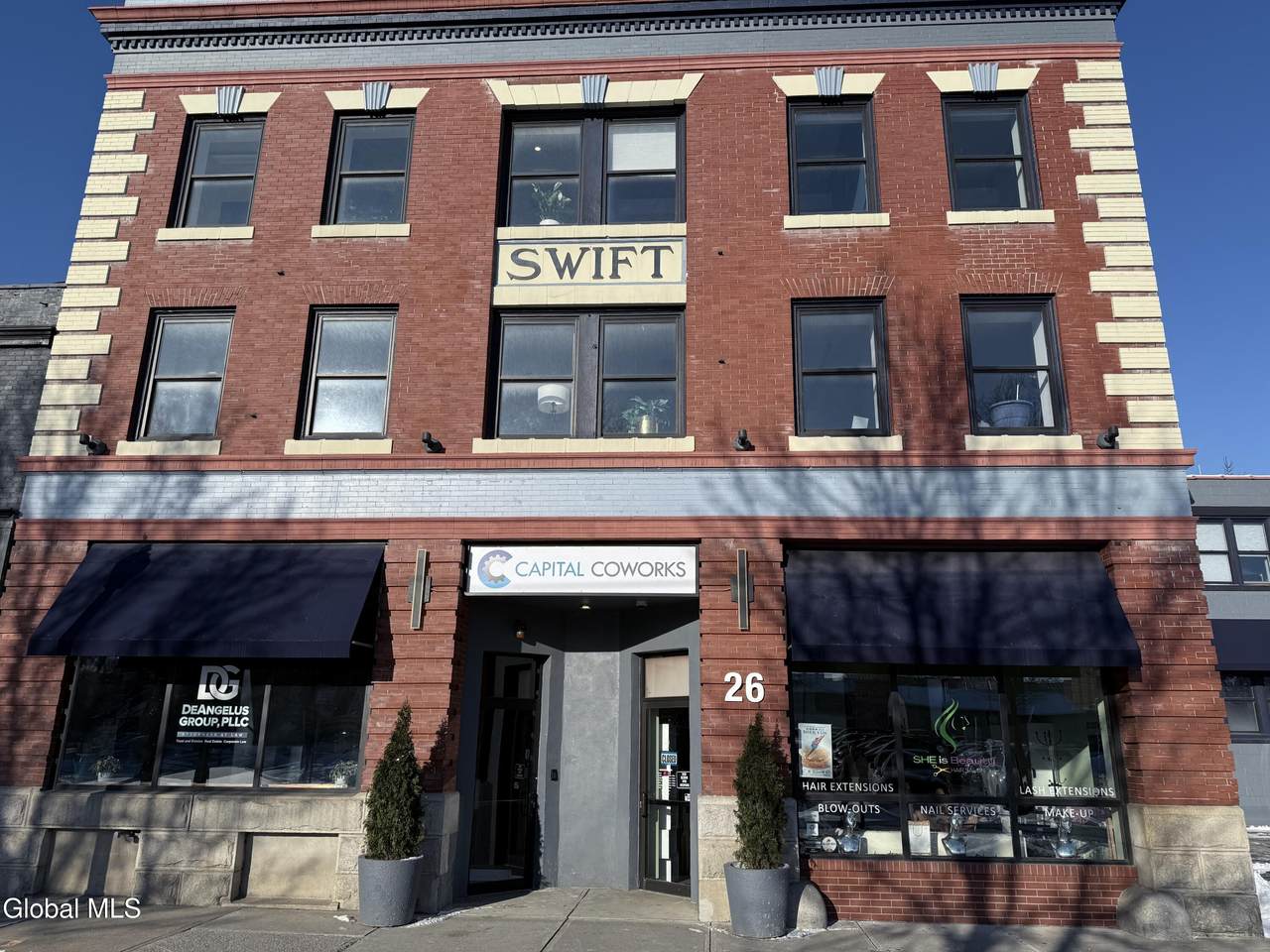 26 Broadway - Photo 1