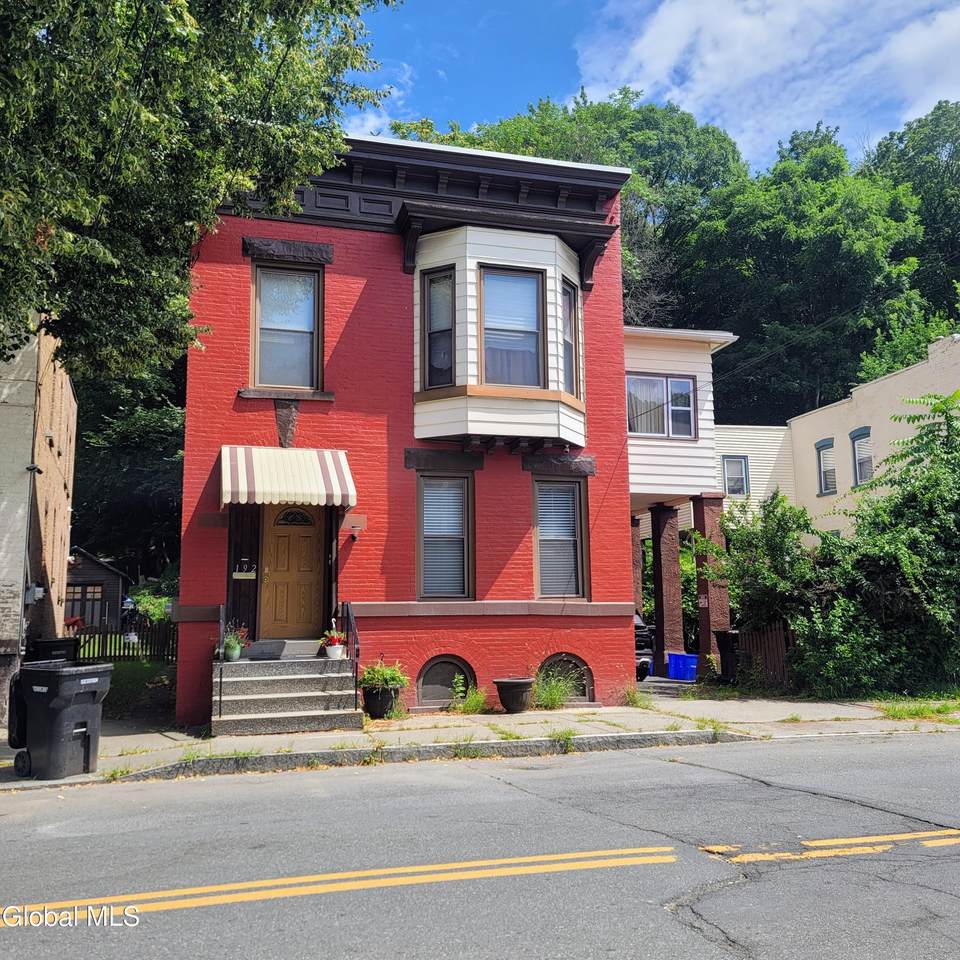 192 Hill Street - Photo 1
