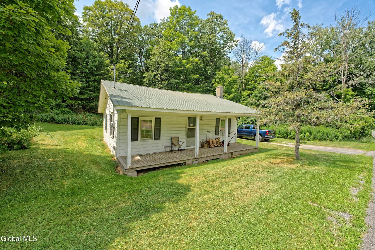 1253 Thompsons Lake Road - Photo 1