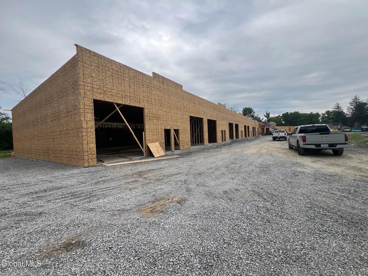 46 Maple Avenue - Photo 1