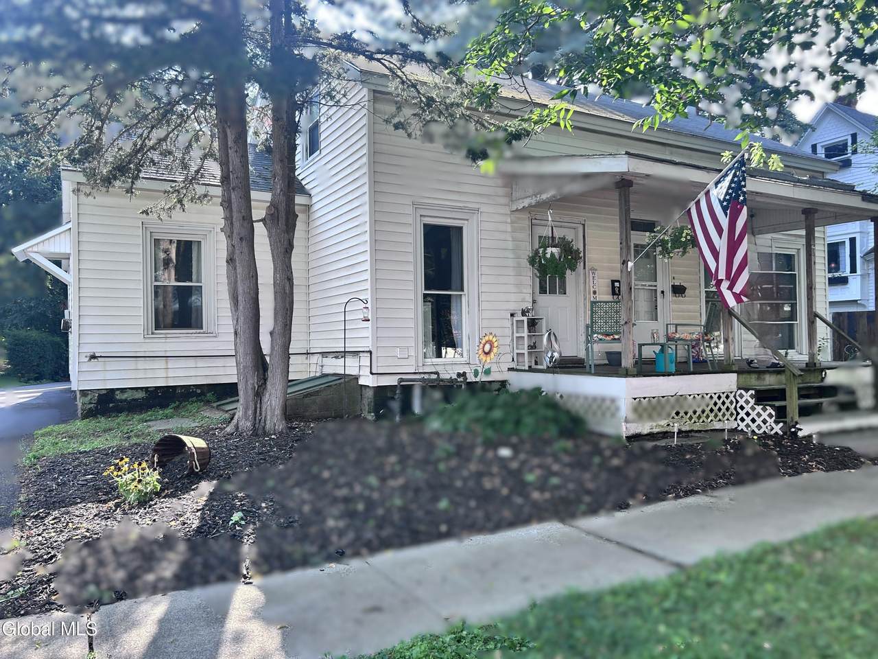7 Traver Street - Photo 1